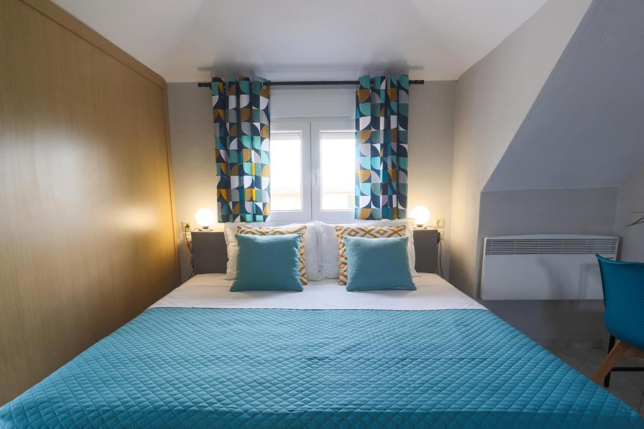Joya Ofrynio Stylish Suites โอฟรีนีออน ภายนอก รูปภาพ