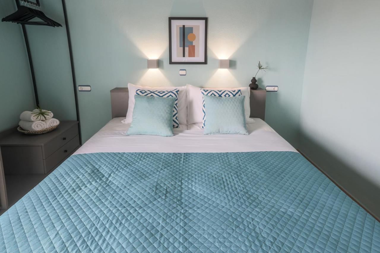 Joya Ofrynio Stylish Suites โอฟรีนีออน ภายนอก รูปภาพ